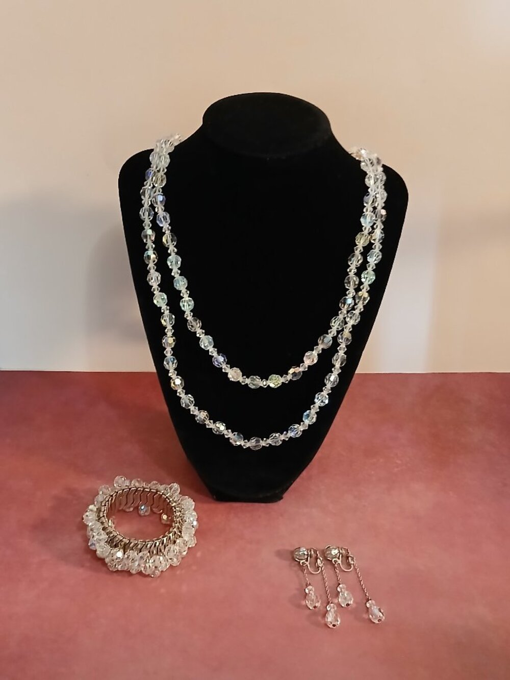 Mid-Century, Sparkling Faceted Aurora Borealis Crystal Jewelry Set